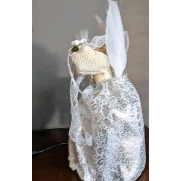 Vtg Fiber Optic Angel Tree Topper Light Up Silver White Gown Christmas 15" - Picture 7 of 9